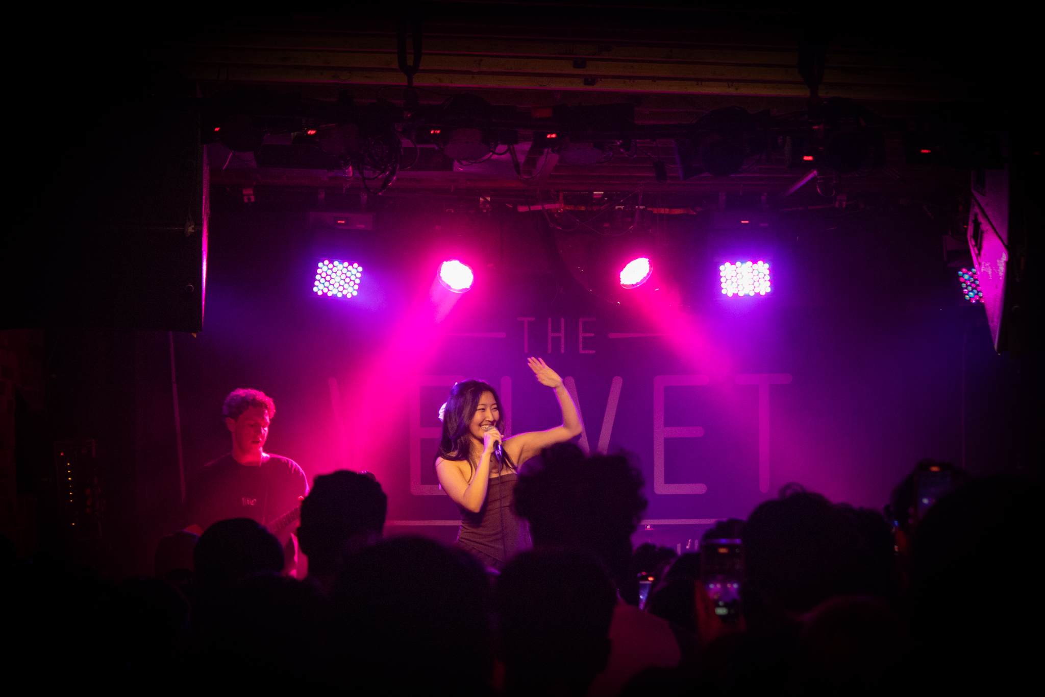 Katherine Li Plays Hometown Concert In Toronto at the Velvet Underground