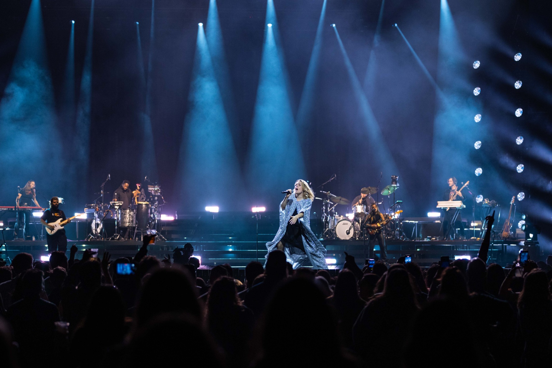 MAGGIE ROGERS Performs Live In San Francisco At The Chase Center